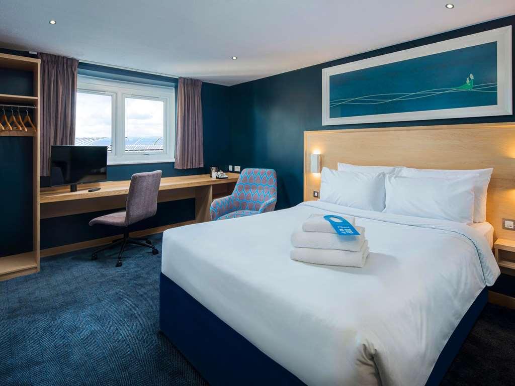 Travelodge 첼튼엄 객실 사진