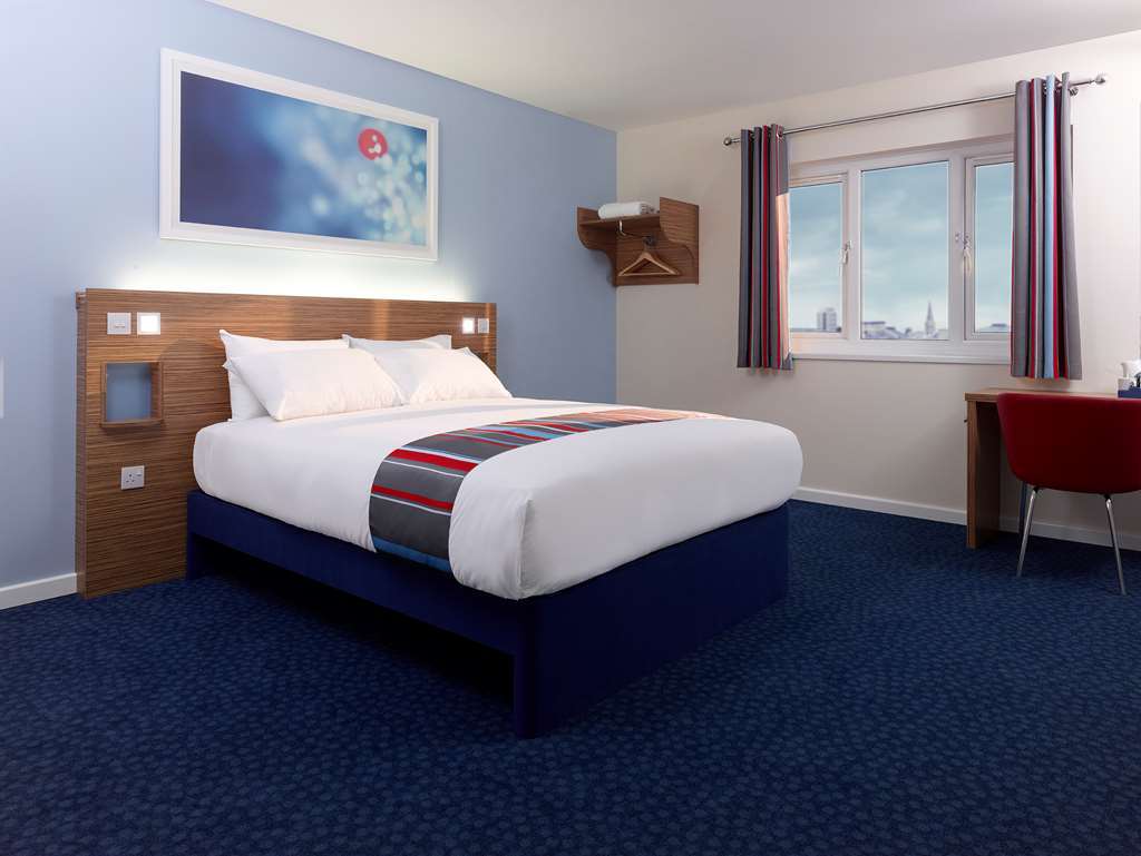 Travelodge 첼튼엄 객실 사진